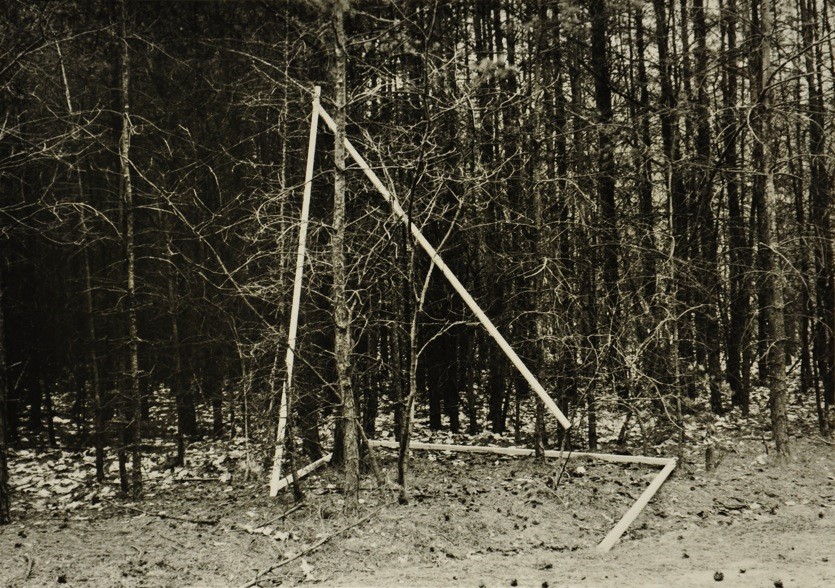DIET SAYLER – FOREST INSTALLATION III 1981, Kraftshofer Forst, Nuremberg, five wooden sticks, 350x4x4 cm, gelatin silver print on paper, 46x66 cm, Edition 2/7